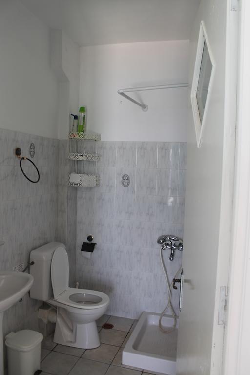 Elena Studios Tarti Habitación foto